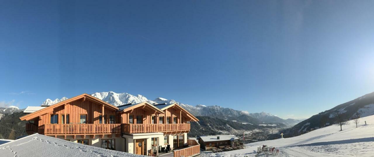 La Montana - Ski & Hiking Lodge Schladming Exterior foto